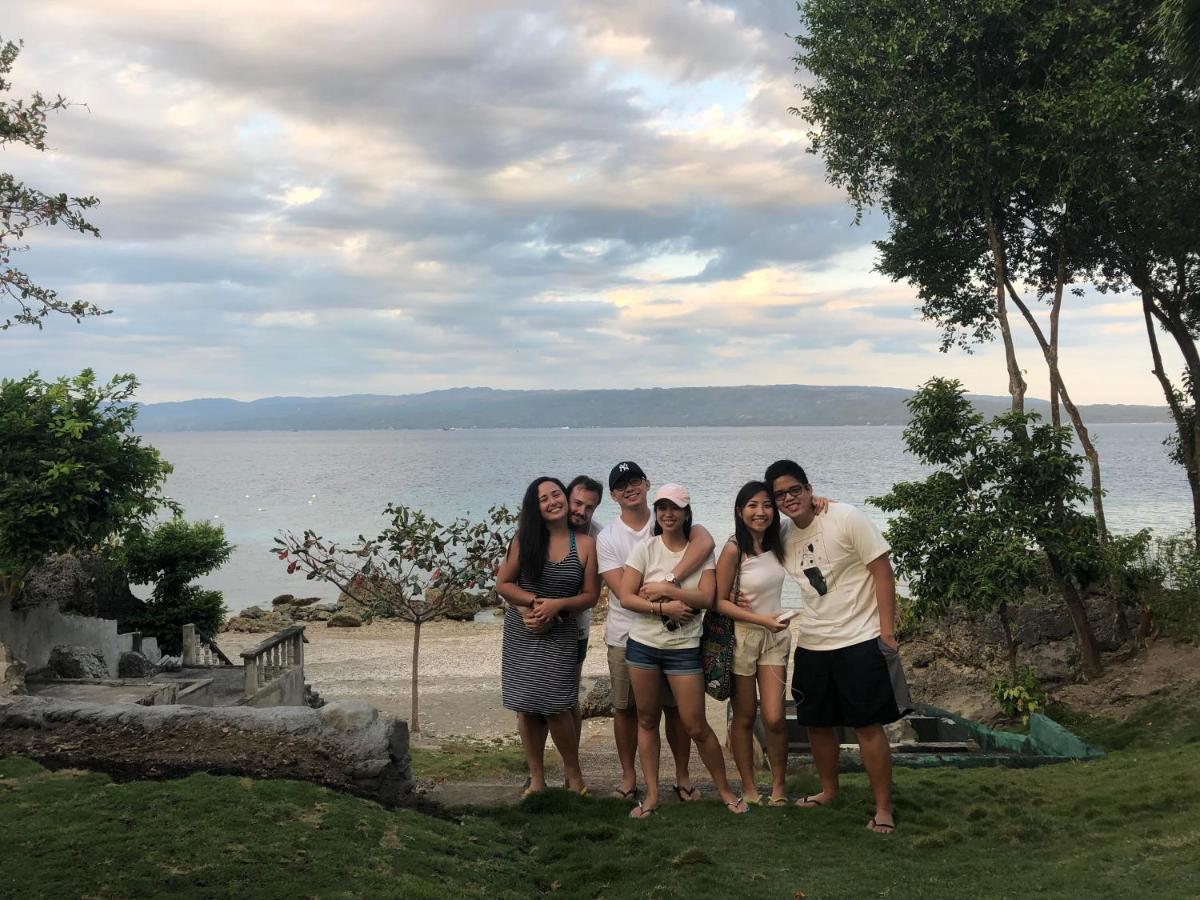 Wuthering Heights By The Sea * Dumaguete City